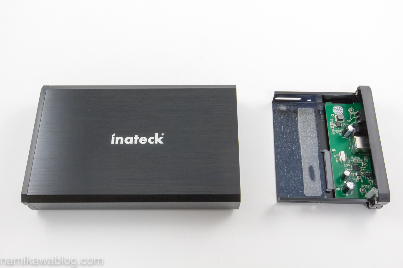 Inateck 2.5/3.5インチ USB3.0 HDD外付けケースのフロントパネルを取り外す